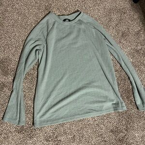 NWOT Dokotoo Crewneck Sweater